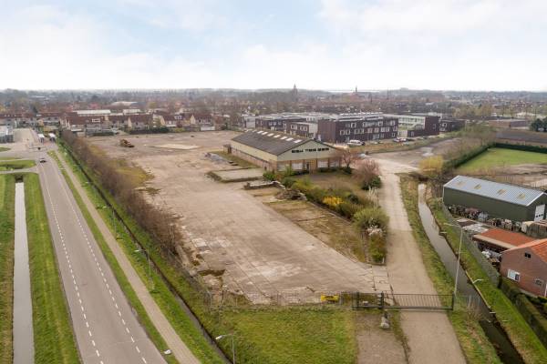 Verhard buitenterrein Capelleweg 70 Oude-Tonge