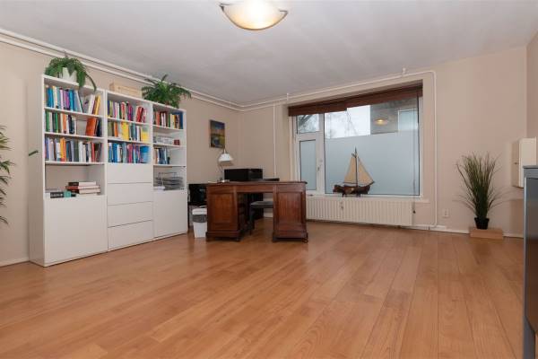 Kantoorruimte Segbroeklaan 302 Den Haag