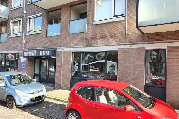 Winkelruimte Julianastraat 6A Uden