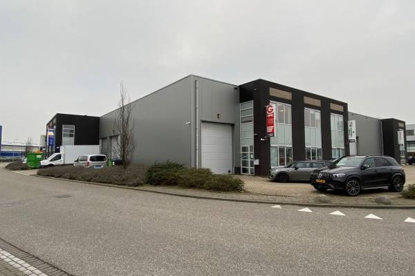 Bedrijfsruimte Vareseweg 143 Rotterdam