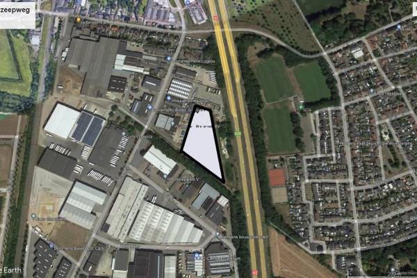 Verhard buitenterrein Oude Zeepweg Gronsveld