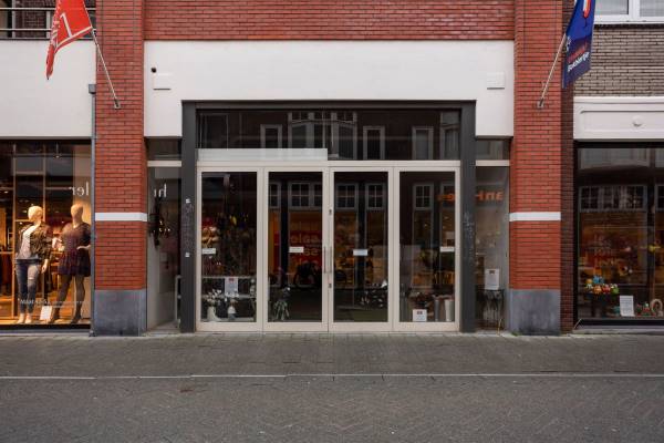 Winkelruimte Nieuwstraat 24 Hengelo (OV)