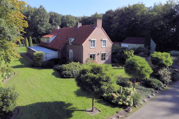 Maatschappelijk vastgoed Marknesserweg 28 Marknesse