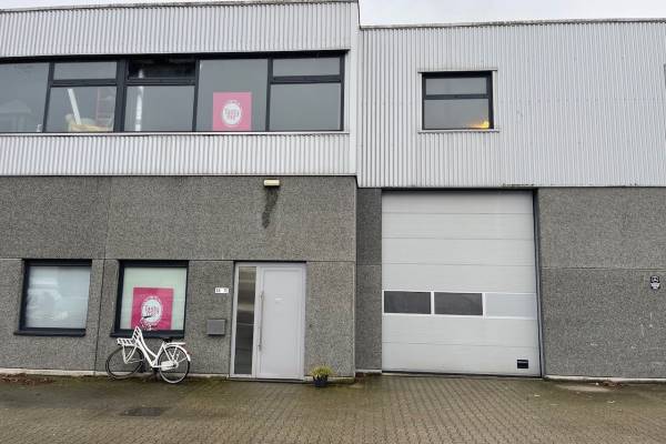 Bedrijfsruimte Ledeboerstraat 68 - 15 Tilburg