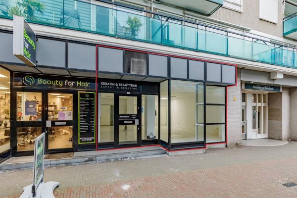 Winkelruimte Raadhuisstraat 1B Beverwijk