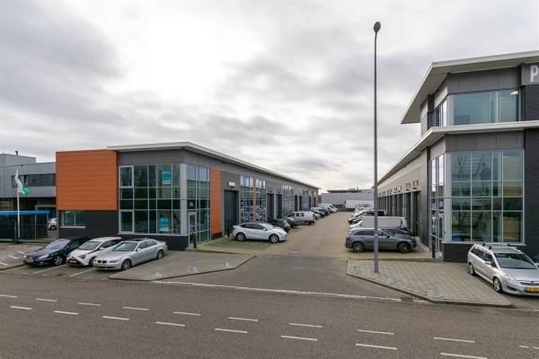 Bedrijfsruimte Steenhouwerstraat 74 Hoogvliet Rotterdam