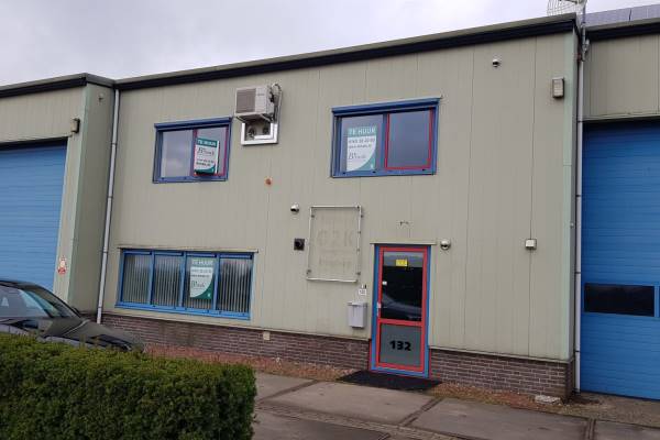 Bedrijfsruimte Dorpsweg 132 Hoogblokland