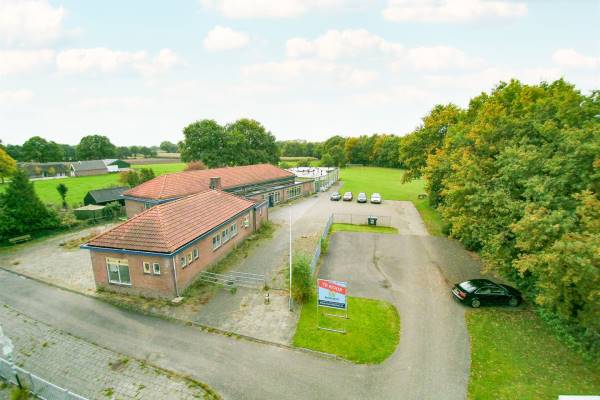 Bedrijfsruimte Friesestraatweg 12 Nijeveen