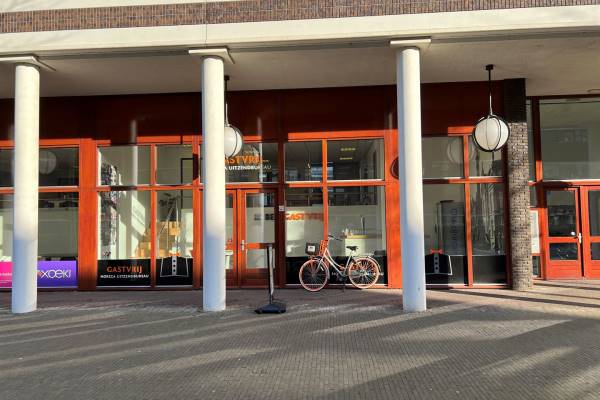 Winkelruimte Moleneindplein 5 Vught