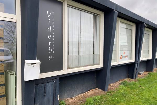 Bedrijfsruimte Helhoek 28B Groessen