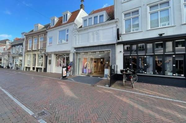 Winkelruimte Hondegatstraat 8 Harderwijk