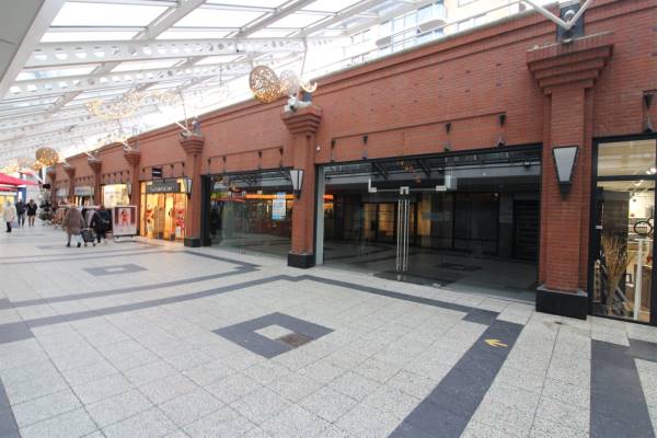 Winkelruimte Liesveld 130 Vlaardingen
