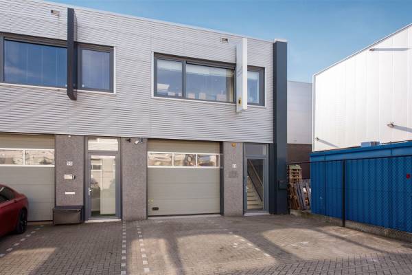 Bedrijfsruimte Laan van Waalhaven 88 Den Haag