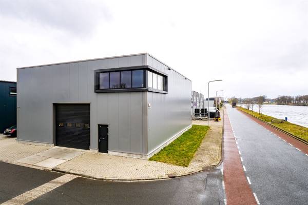 Bedrijfsruimte Slachthuiskade 8 Almelo