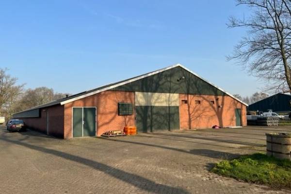 Bedrijfsruimte Looweideweg 4 Saasveld