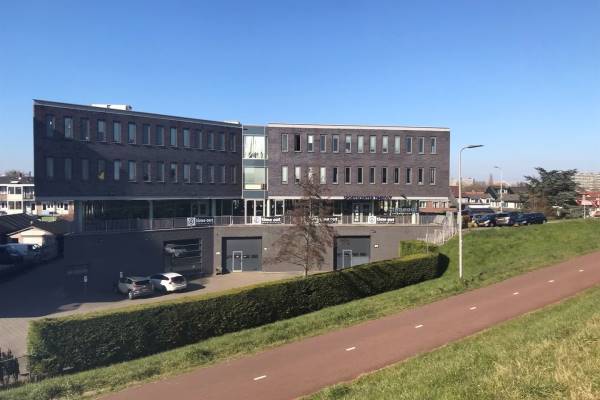 Kantoorruimte Aert van Nesstraat 1 Capelle aan den IJssel