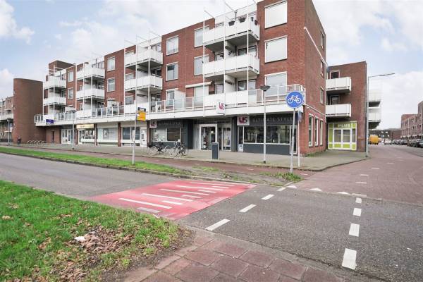 Winkelruimte Scheepvaartweg 73 Schiedam