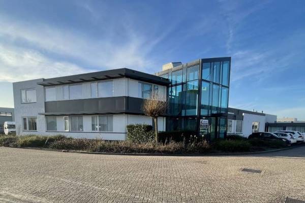 Bedrijfsruimte Wilhelm R&#2 4 Zwolle