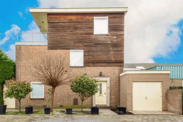Kantoorruimte Cornelis van Uitgeeststraat 7 Zaandam
