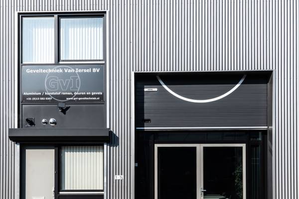 Bedrijfsruimte Kapitein Hatterasstraat 1 - 14 Tilburg