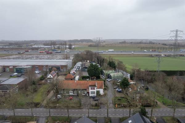 Verhard buitenterrein Rijksstraatweg 60 62 Dordrecht