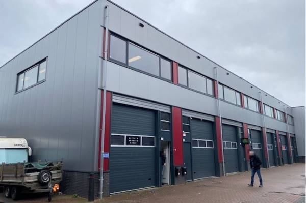 Bedrijfsruimte Van &#39;t Hoffstraat 111 Bleiswijk