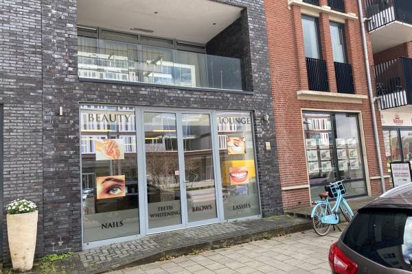 Winkelruimte Roomweg 86 Enschede
