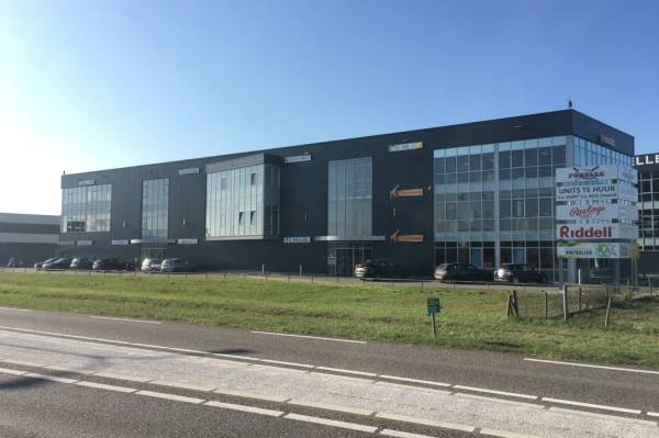 Bedrijfsruimte Marie Curieweg 1H Roermond