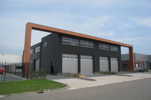 Bedrijfsruimte Distributiestraat 61B Giessen