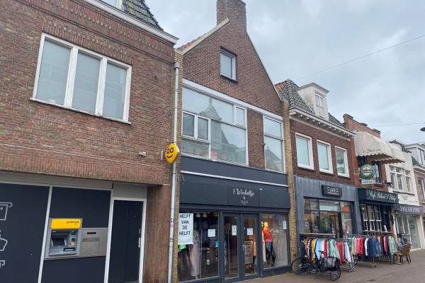 Winkelruimte Oosterdijk 76 Sneek