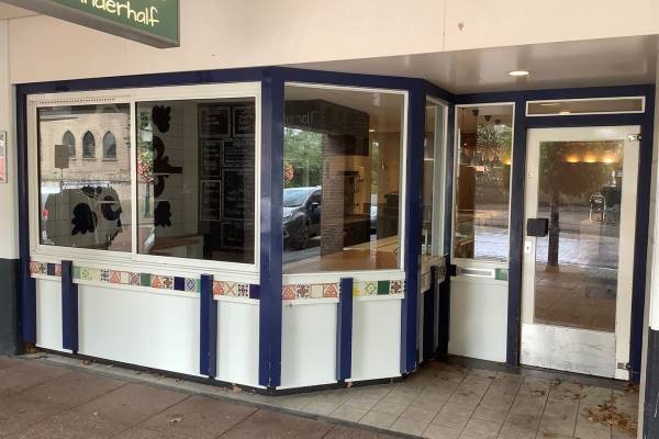 Winkelruimte Kerkstraat 10 Huizen