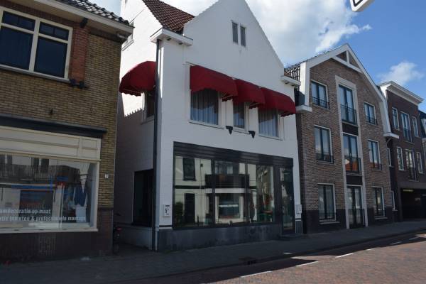 Winkelruimte Nieuw Baarnstraat 5 Baarn