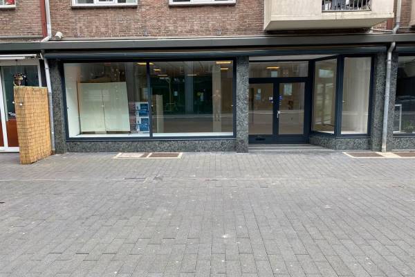 Winkelruimte Markt 91 Geleen
