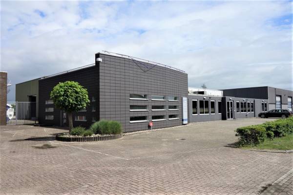 Kantoorruimte Amp&#232;restraat 24 Zwolle