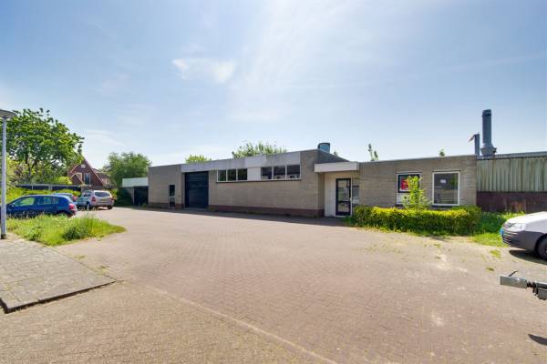 Bedrijfsruimte Rooinap 15 Limmen