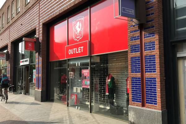 Winkelruimte Klanderij 60 Enschede