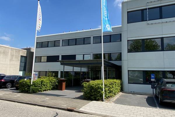 Kantoorruimte Meidoornkade 12 Houten