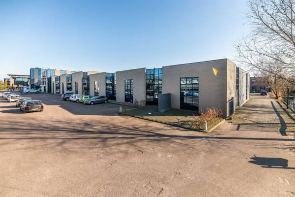 Kantoorruimte Kade 58 Hardinxveld-Giessendam