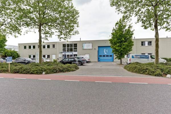 Bedrijfsruimte Frontstraat 1A Uden