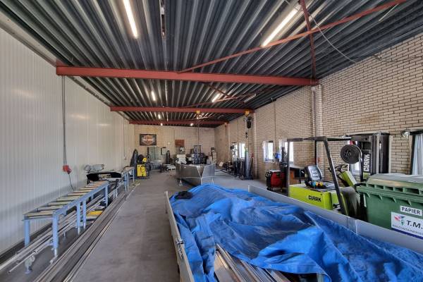 Bedrijfsruimte Zomerdijk 9 a 6 Meppel
