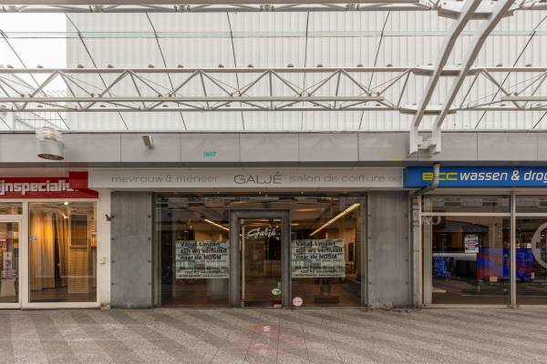 Winkelruimte Buikslotermeerplein 267 Amsterdam
