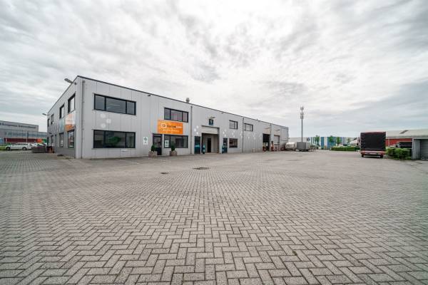 Bedrijfsruimte Dukaat 15 Emmeloord