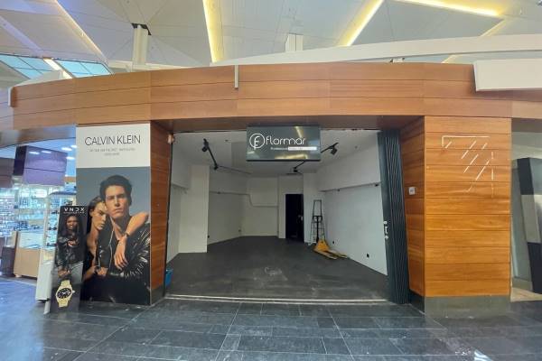 Winkelruimte Zuidplein Hoog 810 Rotterdam
