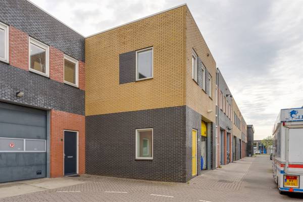 Bedrijfsruimte Julianaweg 139h Volendam