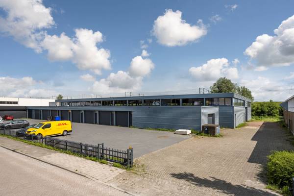 Bedrijfsruimte Bloemendalerweg 30 Weesp