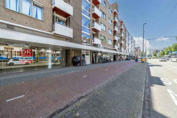 Winkelruimte Ir J.P. van Muijlwijkstraat 182 Arnhem