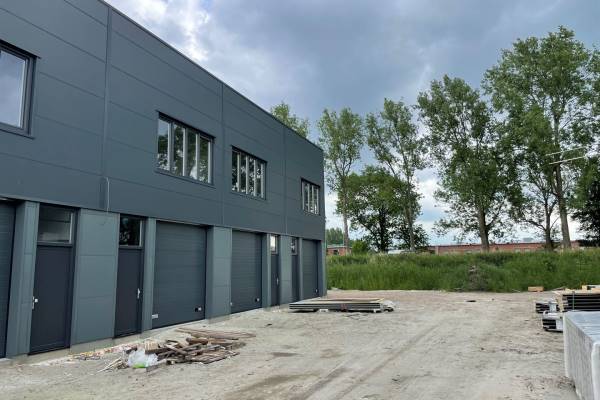 Bedrijfsruimte A. Einsteinlaan 59F Kolham