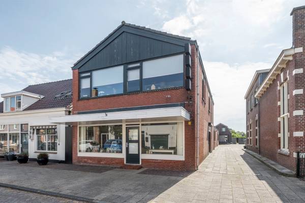 Winkelruimte Smitsweg 78 - 76 Hellevoetsluis