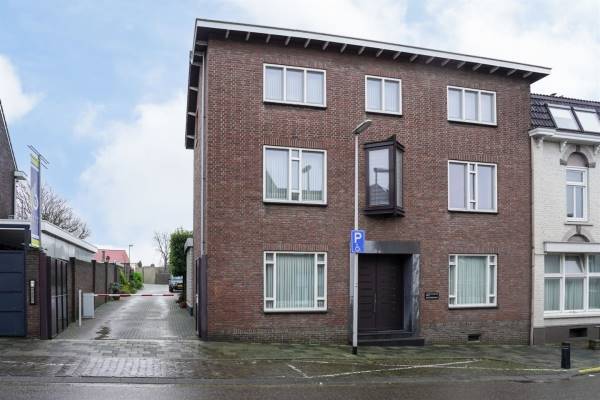 Bedrijfsruimte Lokerstraat 42 Heerlen