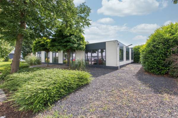 Bedrijfsruimte Lorentzstraat 2 Zevenaar